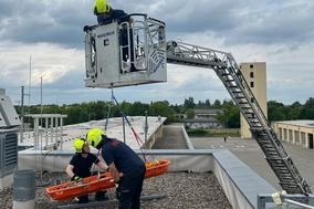 Collage Übung mit der Drehleiter