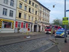 Drehleiter und Polizei