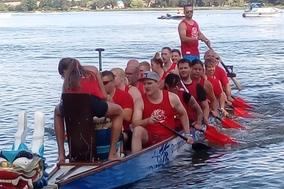 Sieg beim Drachenbootrennen