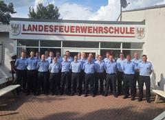Gruppenbild aller Teilnehmer