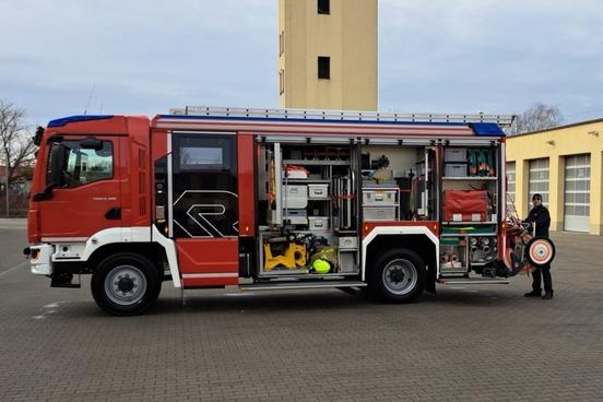 HLF aus der Seitenansicht
