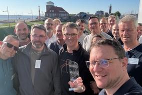 Gruppenbild mit Preis