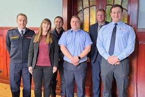 Gruppenbild mit den Beförderten