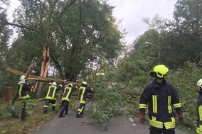 Sturmtief Xavier hält die Feuerwehr auf Trab