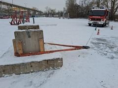 gesicherter Betonblock