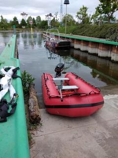 Leere Rettungsboote
