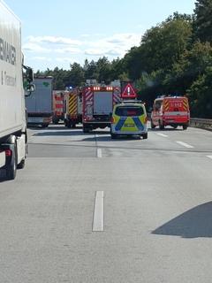Fahrzeuge der BF Auf der Autobahn